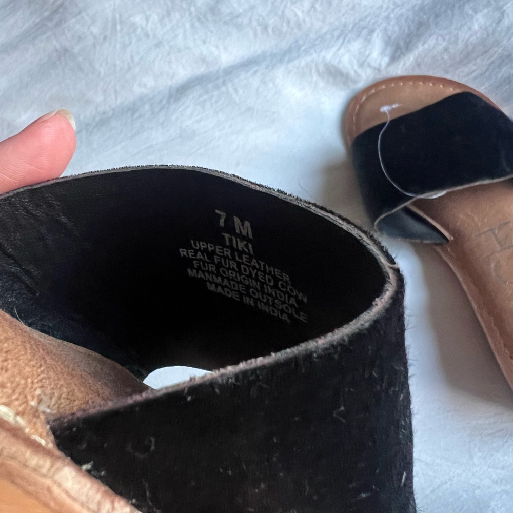 NWOT Beach by Matisse Tiki slides - Picture 6 of 6